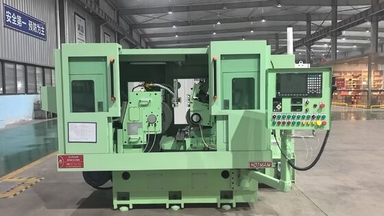 Machine de broyage pour barres longues offrant une grande capacité et un cadre robuste garantissant un fonctionnement stable dans les usines de fabrication